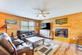 Sevierville Home with Hot Tub 3 Mi to Natl Park